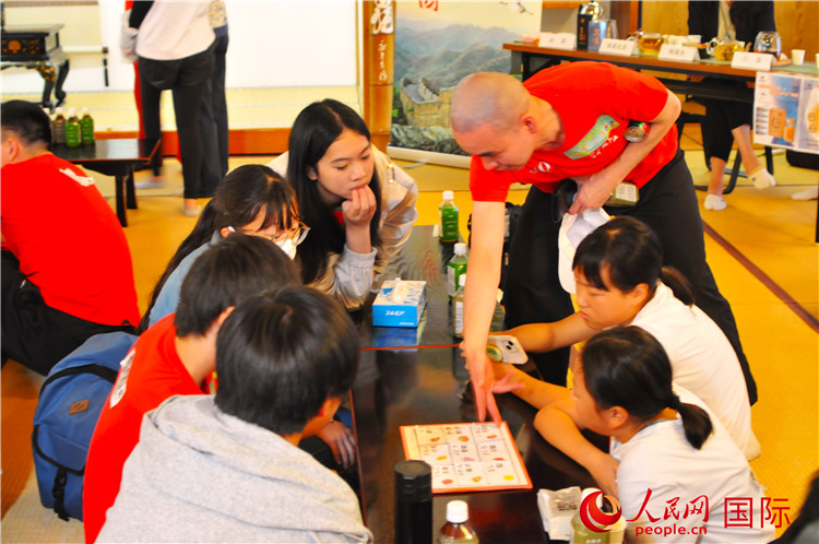 中日青少年聯(lián)歡交流會(huì)現(xiàn)場(chǎng)。人民網(wǎng) 蔣曉辰攝