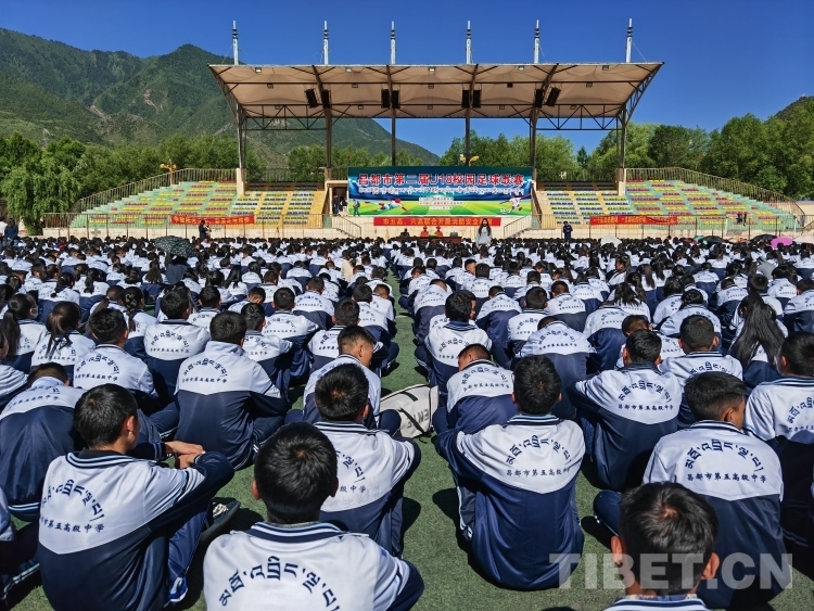 11 鄧珠平措攝        前往昌都市第五高級(jí)中學(xué)開(kāi)展“開(kāi)學(xué)第一課”消防知識(shí)宣講.jpg