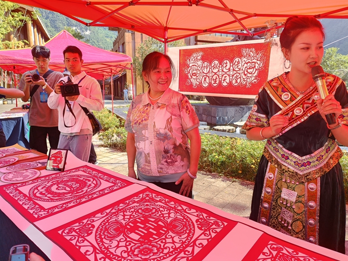 【多彩民族有多彩】組圖丨在儺城感受千年非遺魅力